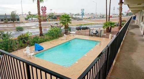 Motel Minsk - Extended Stay, I-10 Airport Tucson