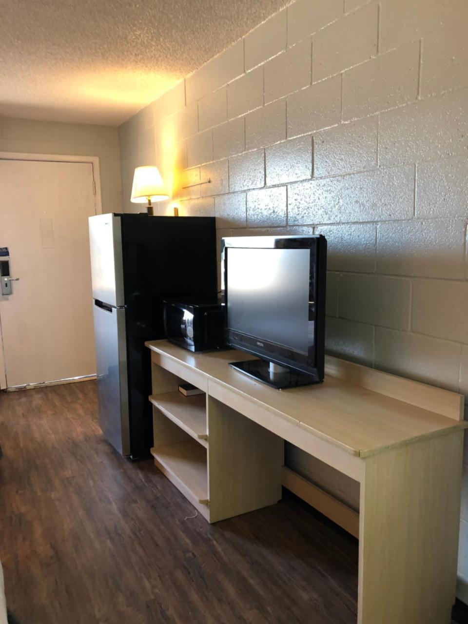 Minsk - Extended Stay, I-10 Airport Motel